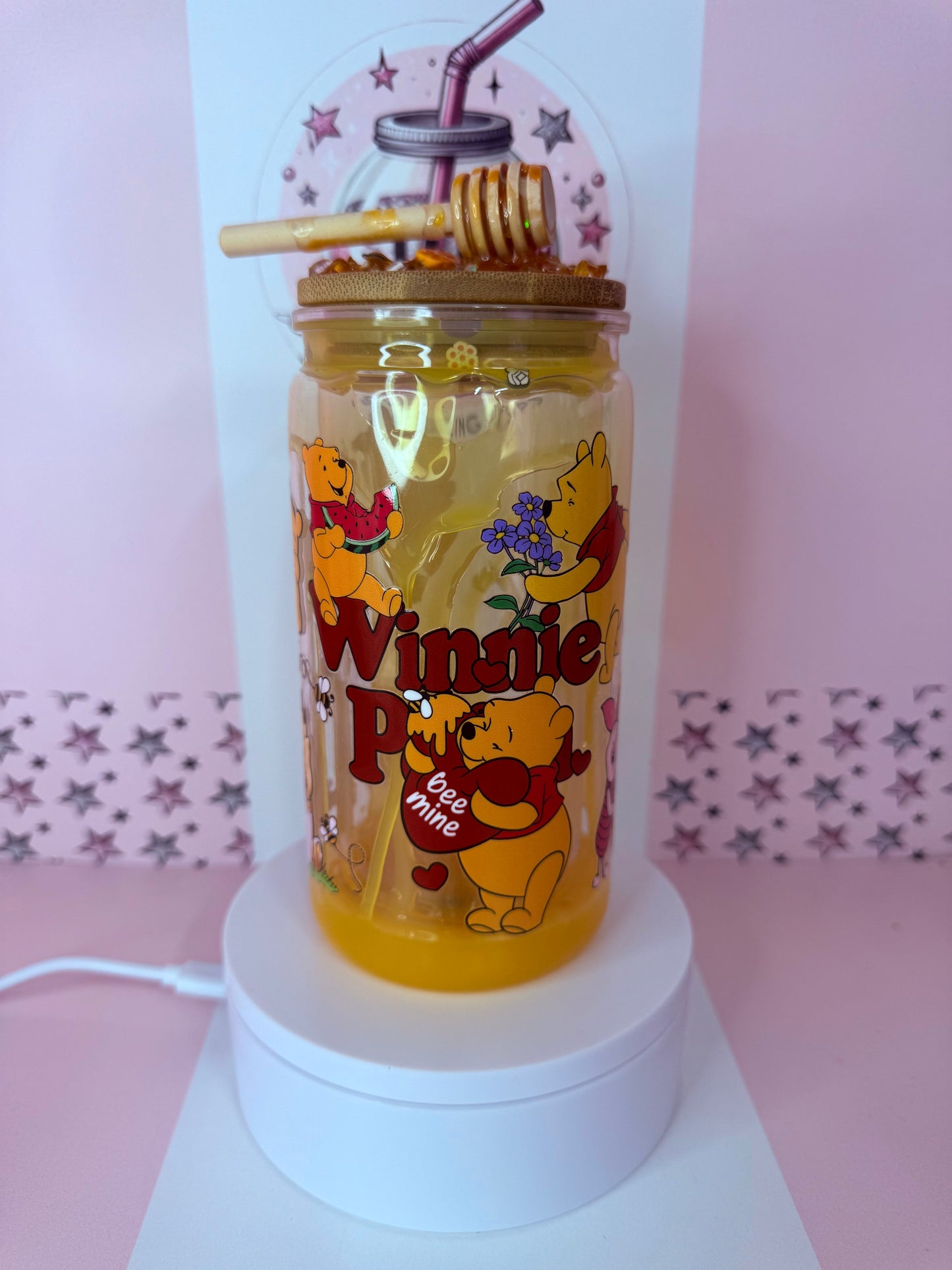 Pooh Bear hunny drip 16oz acrylic snowglobe cup